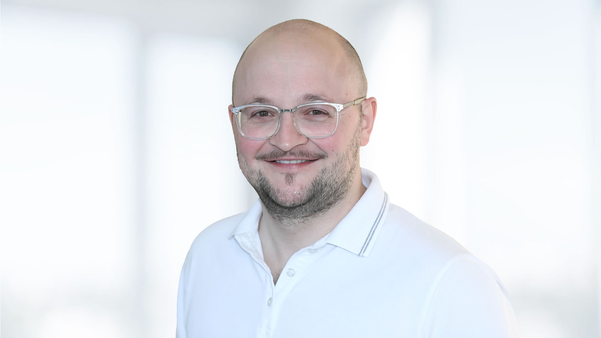 Dr. med. dent. Joshua Gubernator